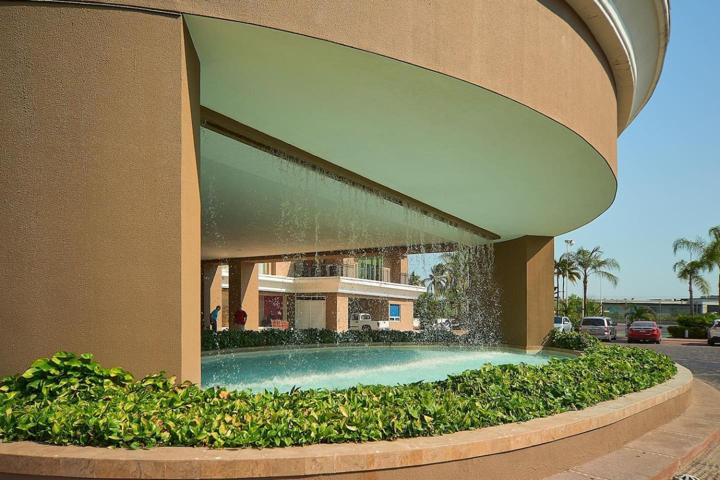 Grand Venetian Beachfront Condos Puerto Vallarta Zewnętrze zdjęcie