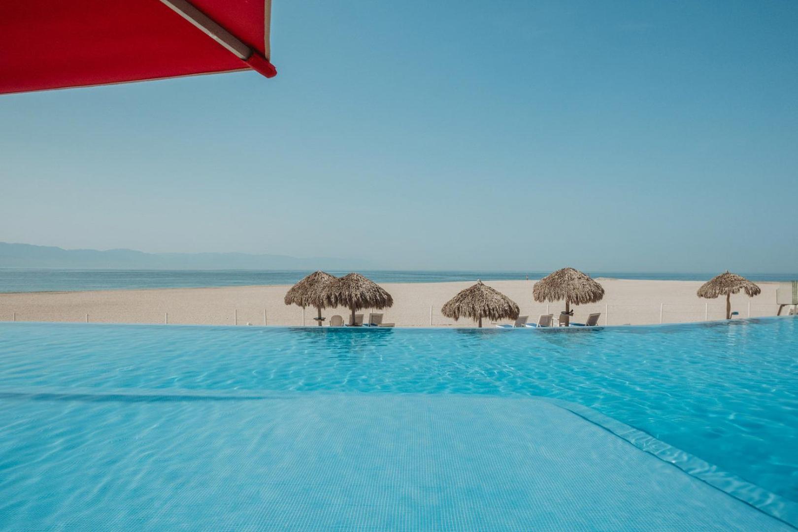 Grand Venetian Beachfront Condos Puerto Vallarta Zewnętrze zdjęcie