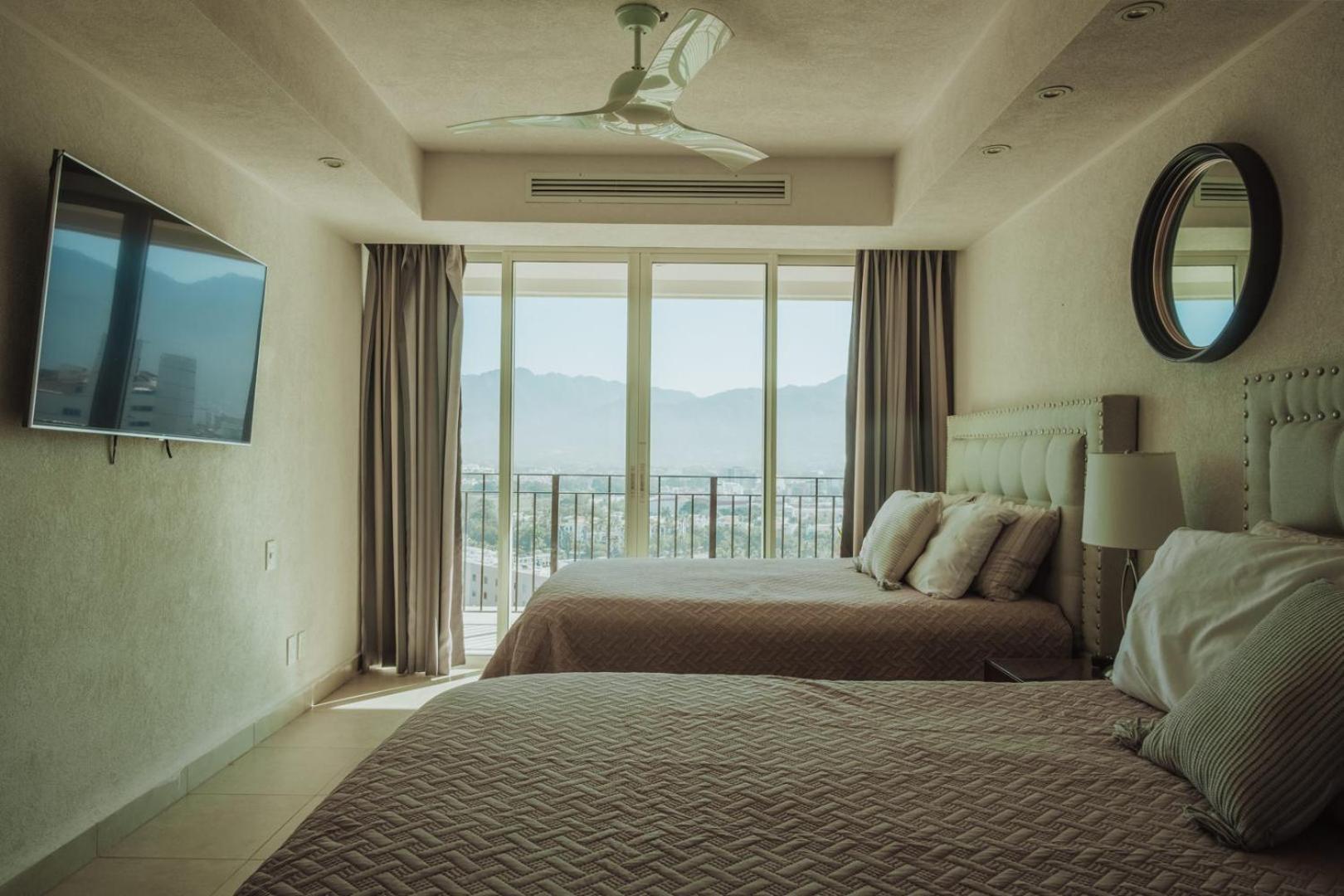 Grand Venetian Beachfront Condos Puerto Vallarta Zewnętrze zdjęcie